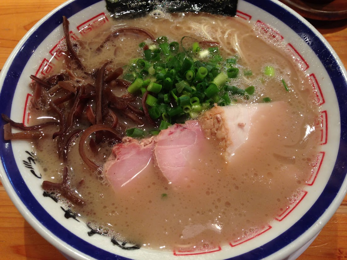 Hakata tonkotsu ramen at Tanaka Shoten